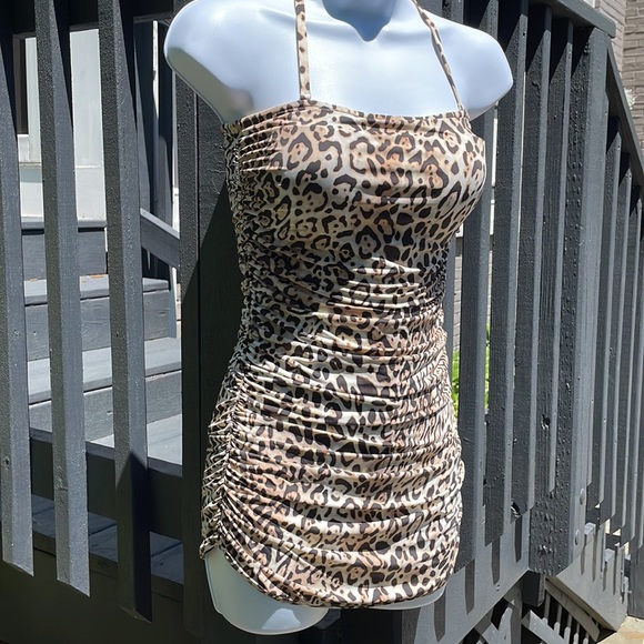 Victoria Secret Tan Shaping Dress Leopard One-piece Bathing Suit - Picture 4 of 10
